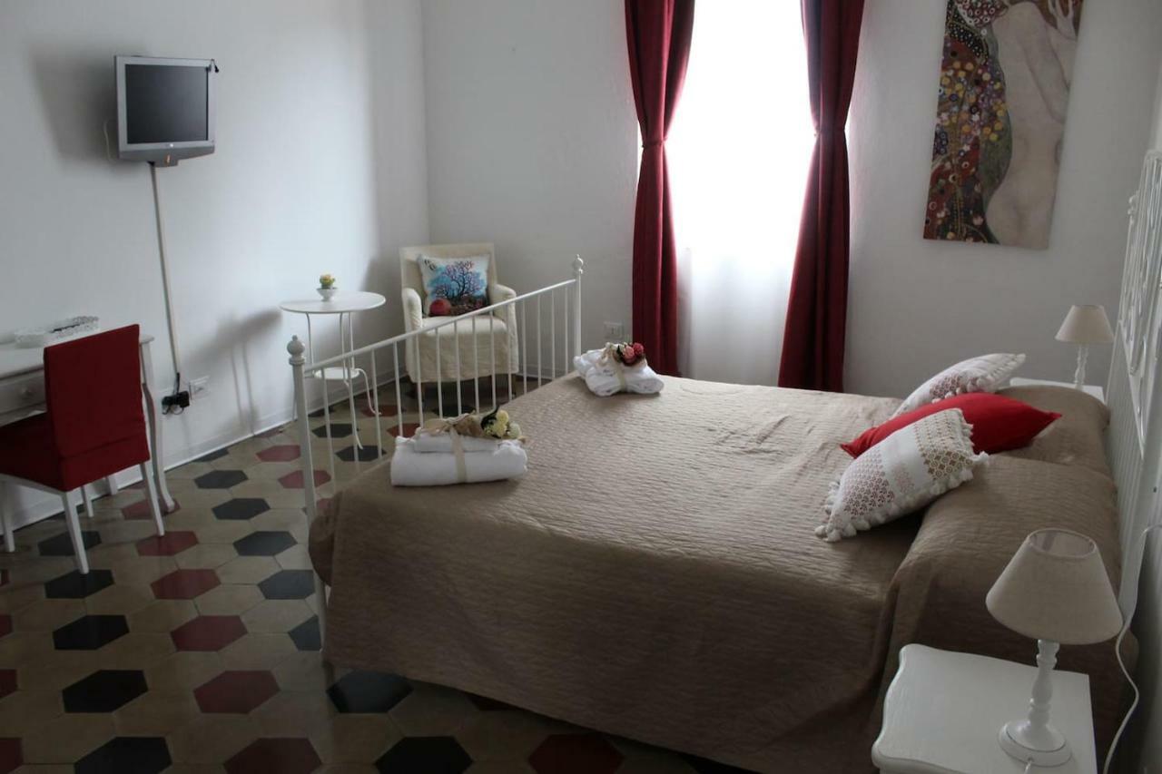 Casa Marina Lägenhet La Spezia Exteriör bild