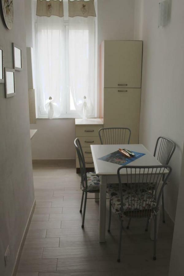 Casa Marina Lägenhet La Spezia Exteriör bild